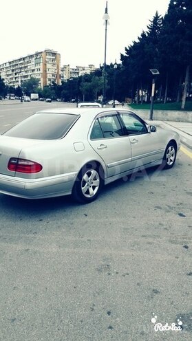 Mercedes E 240 1999, 150,000 km - 2.6 l - Bakı