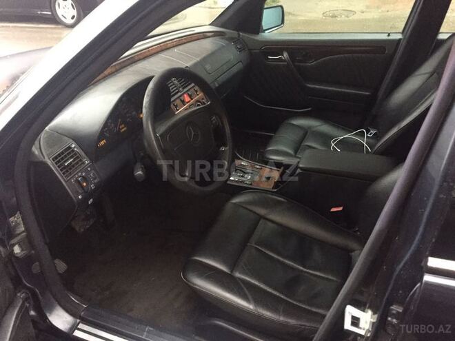 Mercedes C 220 1996, 275,000 km - 2.2 l - Bakı