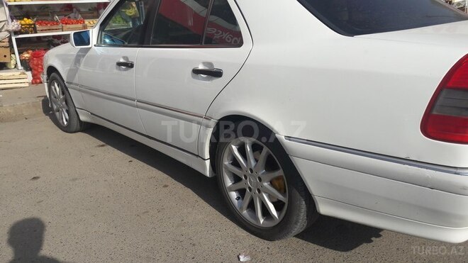 Mercedes C 230 1998, 280,000 km - 2.3 л - Goranboy