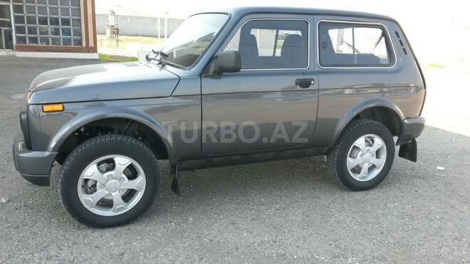 LADA (VAZ) Niva 2016, 14,000 km - 1.7 l - Gəncə