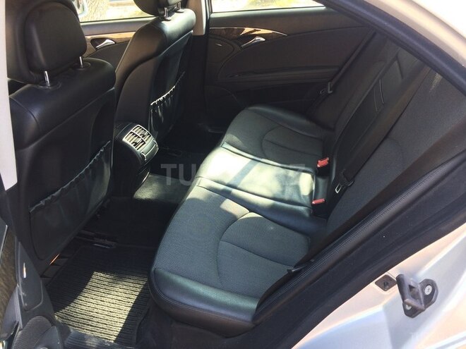 Mercedes E 200 2006, 179,100 km - 2.2 l - Bakı