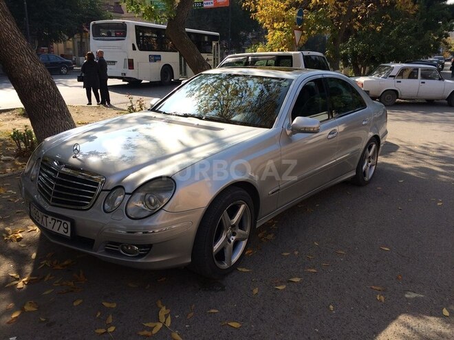 Mercedes E 200 2006, 179,100 km - 2.2 l - Bakı