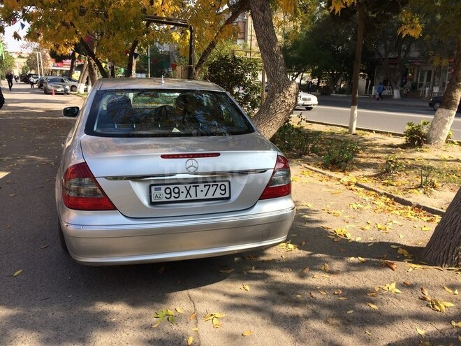 Mercedes E 200 2006, 179,100 km - 2.2 l - Bakı