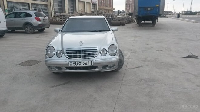 Mercedes E 270 2001, 285,000 km - 2.7 l - Bakı