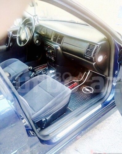 Opel Vectra 1999, 183,200 km - 1.8 l - Bakı