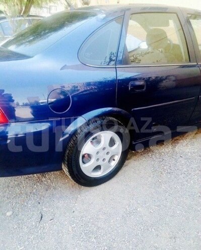 Opel Vectra 1999, 183,200 km - 1.8 l - Bakı