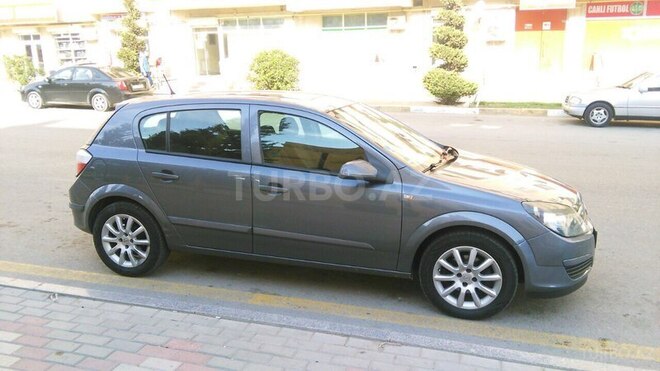 Opel Astra 2005, 116,000 km - 1.6 л - Bakı