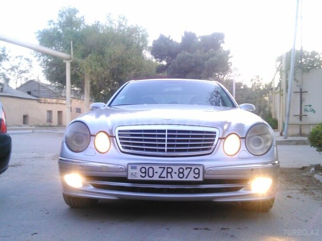 Mercedes E 270 2002, 262,000 km - 2.7 l - Bakı