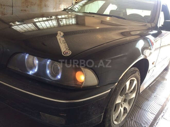 BMW 528 1999, 255,555 km - 2.8 l - Bakı