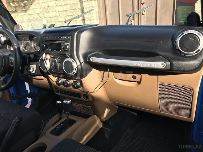 Jeep Wrangler 2011, 65,000 km - 3.8 l - Bakı