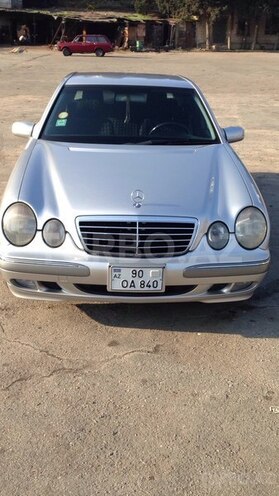 Mercedes E 240 2001, 224,863 km - 2.4 l - Bakı