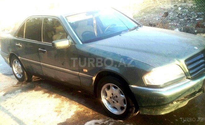 Mercedes C 220 1994, 250,000 km - 2.2 л - Bakı
