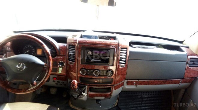 Mercedes  2011, 300,000 km - 2.2 l - Bakı