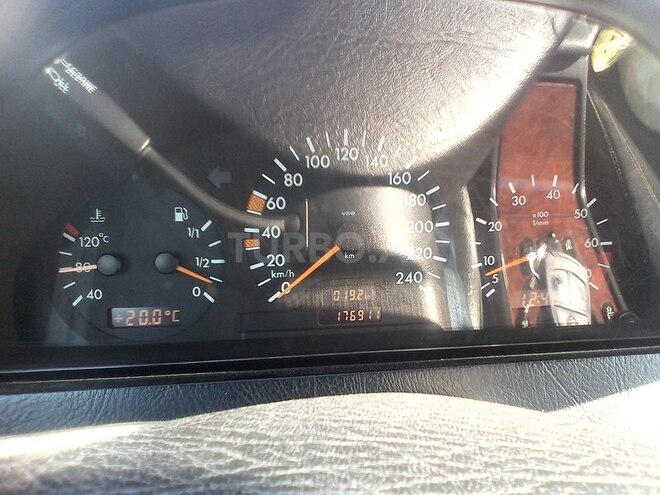Mercedes C 200 1998, 176,000 km - 2.0 l - Sumqayıt