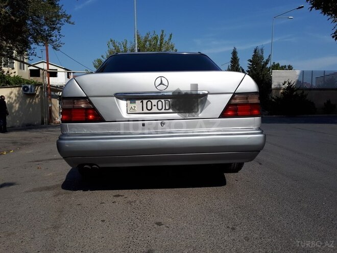 Mercedes E 280 1994, 485,000 km - 2.8 l - Bakı