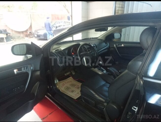 Kia Cerato Koup 2009, 90,000 km - 1.6 l - Bakı