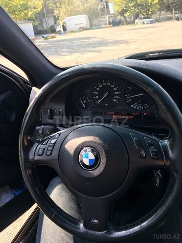BMW 525 2002, 126,000 km - 2.5 л - Bakı