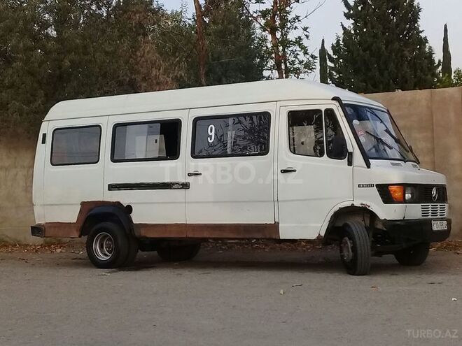 Mercedes 410 D 1993, 4,000 km - 0.3 l - Şirvan