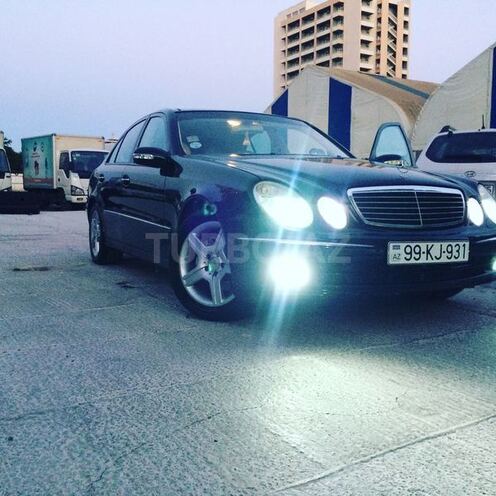 Mercedes E 320 2002, 219,000 km - 3.2 l - Bakı