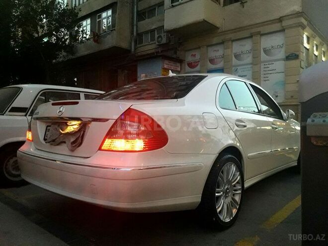 Mercedes E 350 2008, 120,000 km - 3.5 l - Bakı