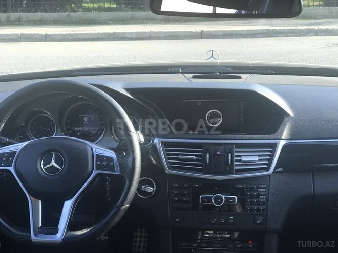 Mercedes E 250 2012, 146,000 km - 1.8 л - Bakı