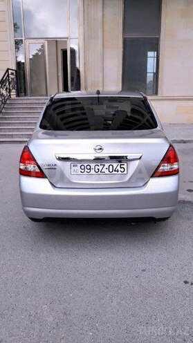 Nissan Tiida 2004, 300,000 km - 1.5 l - Bakı