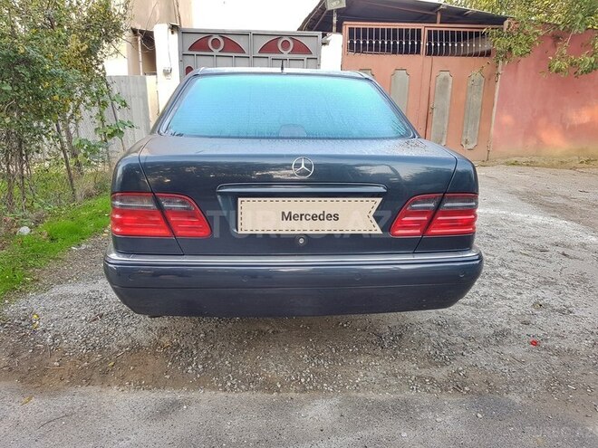 Mercedes E 230 1998, 150,000 km - 0.2 l - Bakı