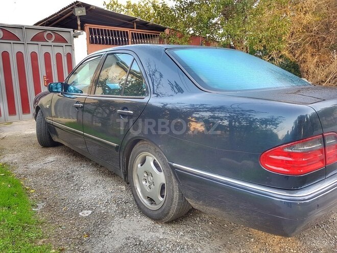 Mercedes E 230 1998, 150,000 km - 0.2 l - Bakı