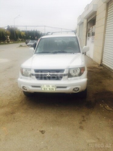 Mitsubishi Pajero io 2000, 235,677 km - 1.8 л - Sumqayıt