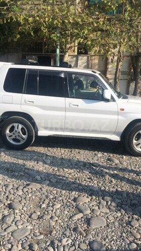 Mitsubishi Pajero io 2000, 235,677 km - 1.8 л - Sumqayıt