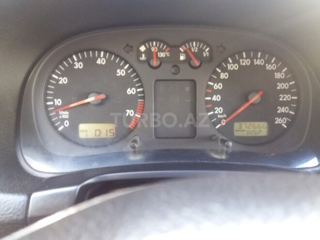 Volkswagen Golf 1998, 327,000 km - 1.6 l - Bakı