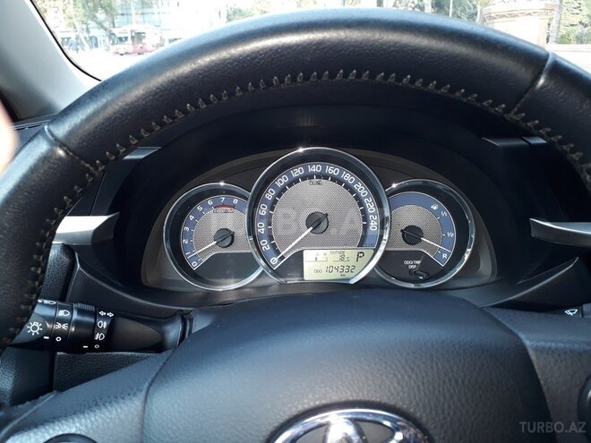 Toyota Corolla 2013, 103,500 km - 1.6 l - Bakı