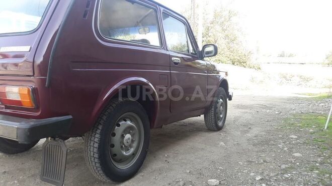 LADA (VAZ) Niva 1990, 250,000 km - 1.6 l - İsmayıllı