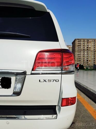 Lexus LX 570 2013, 18,000 km - 5.7 l - Bakı