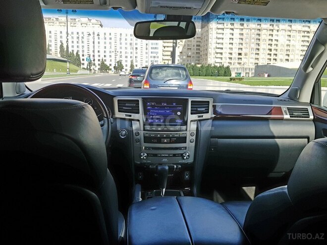 Lexus LX 570 2013, 18,000 km - 5.7 l - Bakı