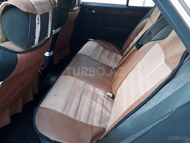 Mercedes E 280 1993, 378,000 km - 2.8 l - Bakı