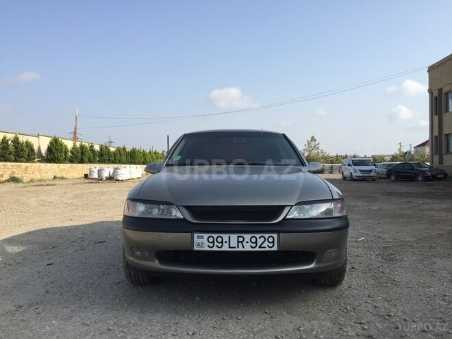 Opel Vectra 1996, 218,000 km - 1.8 л - Bakı