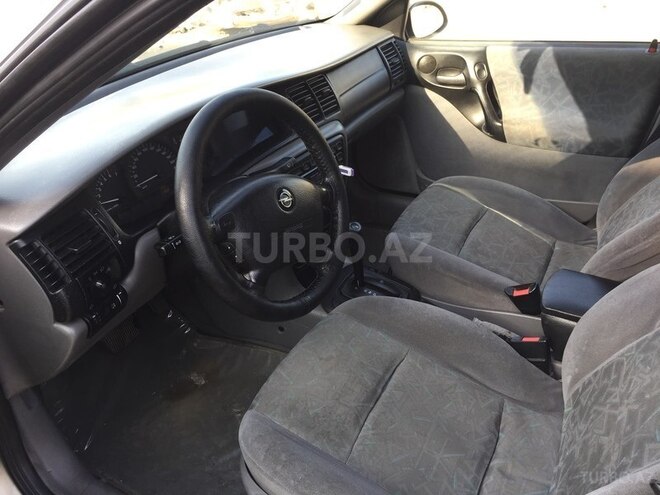 Opel Vectra 1996, 218,000 km - 1.8 л - Bakı