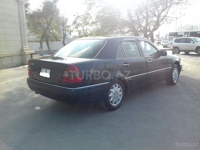 Mercedes C 220 1996, 365,000 km - 2.2 l - Bakı