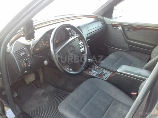 Mercedes C 220 1996, 365,000 km - 2.2 l - Bakı