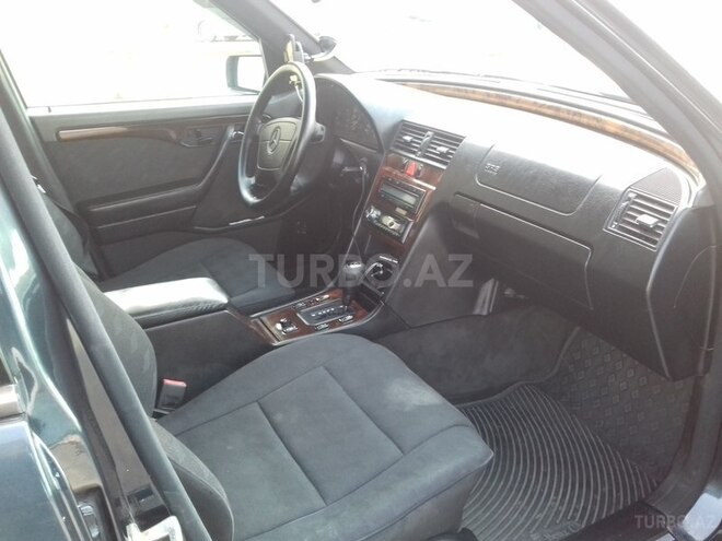 Mercedes C 220 1996, 365,000 km - 2.2 l - Bakı
