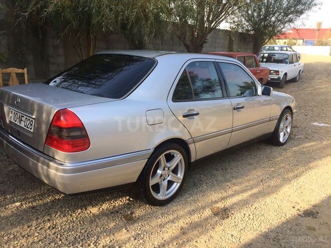 Mercedes C 180 1994, 325,000 km - 1.8 l - Masallı