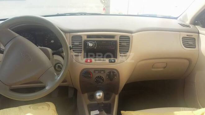 Kia Rio 2008, 160,000 km - 1.5 l - Göyçay