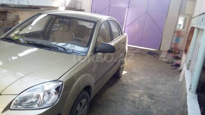 Kia Rio 2008, 160,000 km - 1.5 l - Göyçay