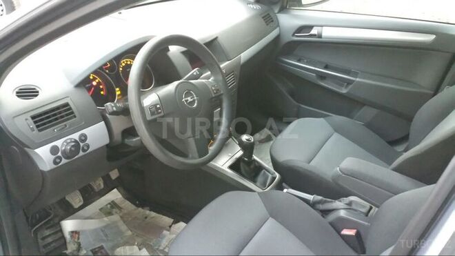 Opel Astra 2005, 190,256 km - 1.6 l - Gəncə