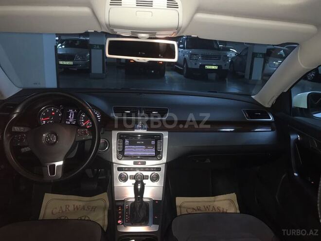 Volkswagen Passat 2011, 76,000 km - 1.8 l - Bakı