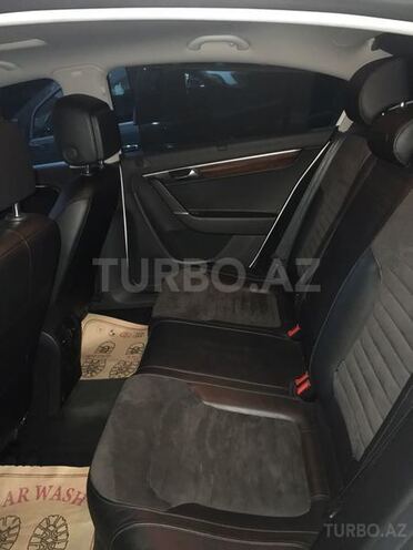 Volkswagen Passat 2011, 76,000 km - 1.8 l - Bakı