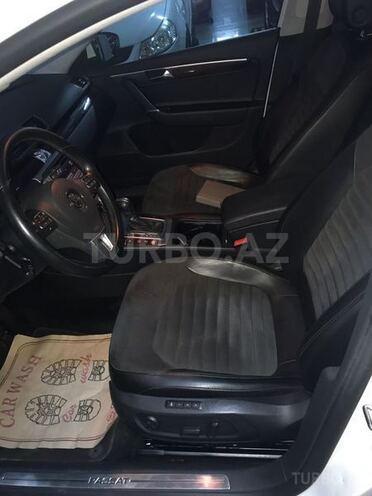 Volkswagen Passat 2011, 76,000 km - 1.8 l - Bakı