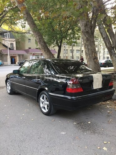 Mercedes C 230 1998, 194,300 km - 2.3 l - Mingəçevir