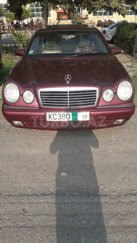 Mercedes E 280 1996, 200,000 km - 2.8 л - Gəncə
